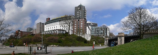 
   Hotel Hafen Hamburg   
