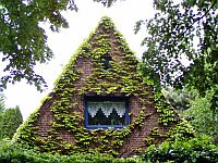 
 &nbsp; Idyllisches H&auml;uschen &nbsp; 
